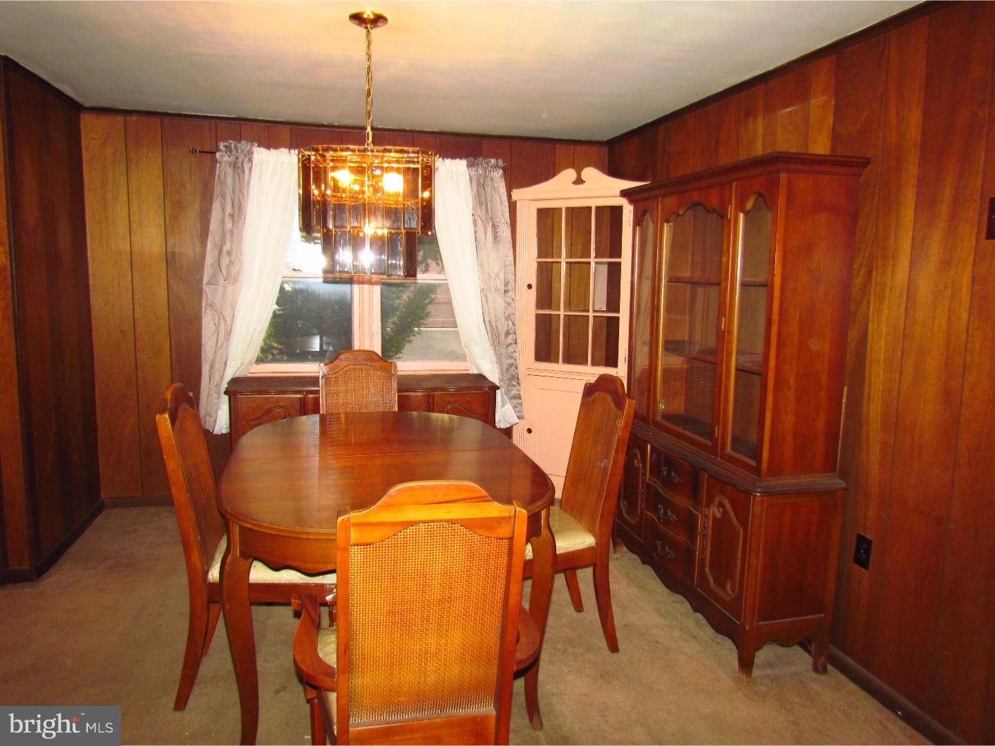 235 Fitzwatertown Road Willow Grove, PA 19090 - Photo 10 of 22 Living Room
