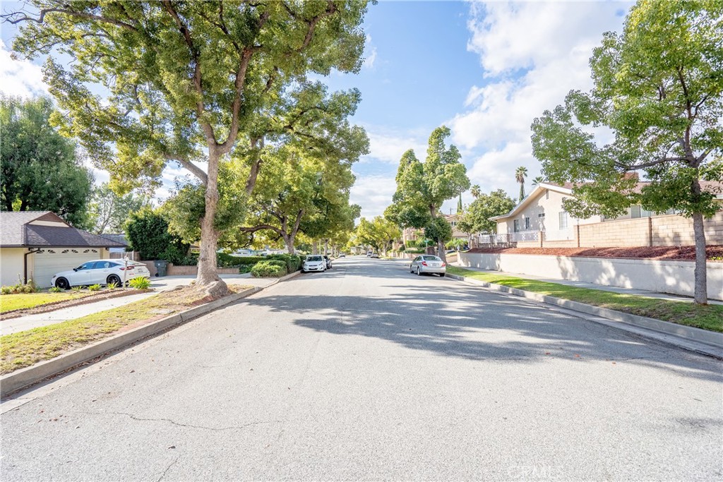 3610 Cartwright Street Pasadena, CA 91107 - Photo 6 of 75