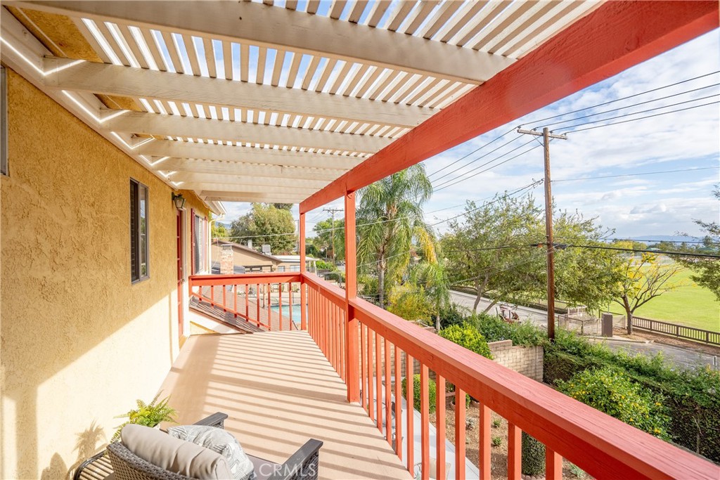 3610 Cartwright Street Pasadena, CA 91107 - Photo 65 of 75 a view of balcony with furniture