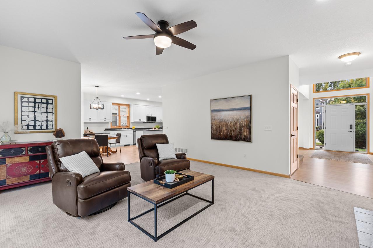 18780 Pathfinder Drive Eden Prairie, MN 55347 - Photo 13 of 59