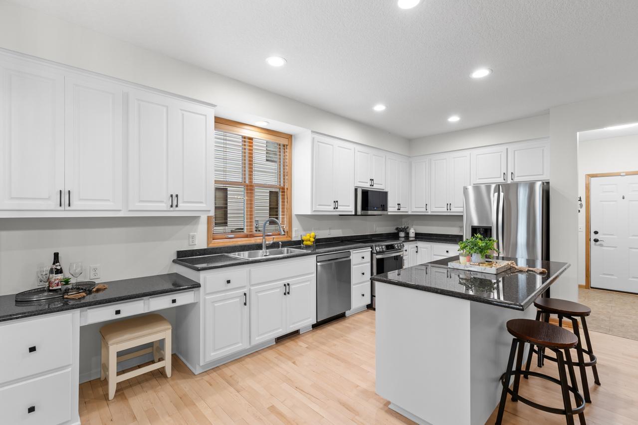 18780 Pathfinder Drive Eden Prairie, MN 55347 - Photo 19 of 59