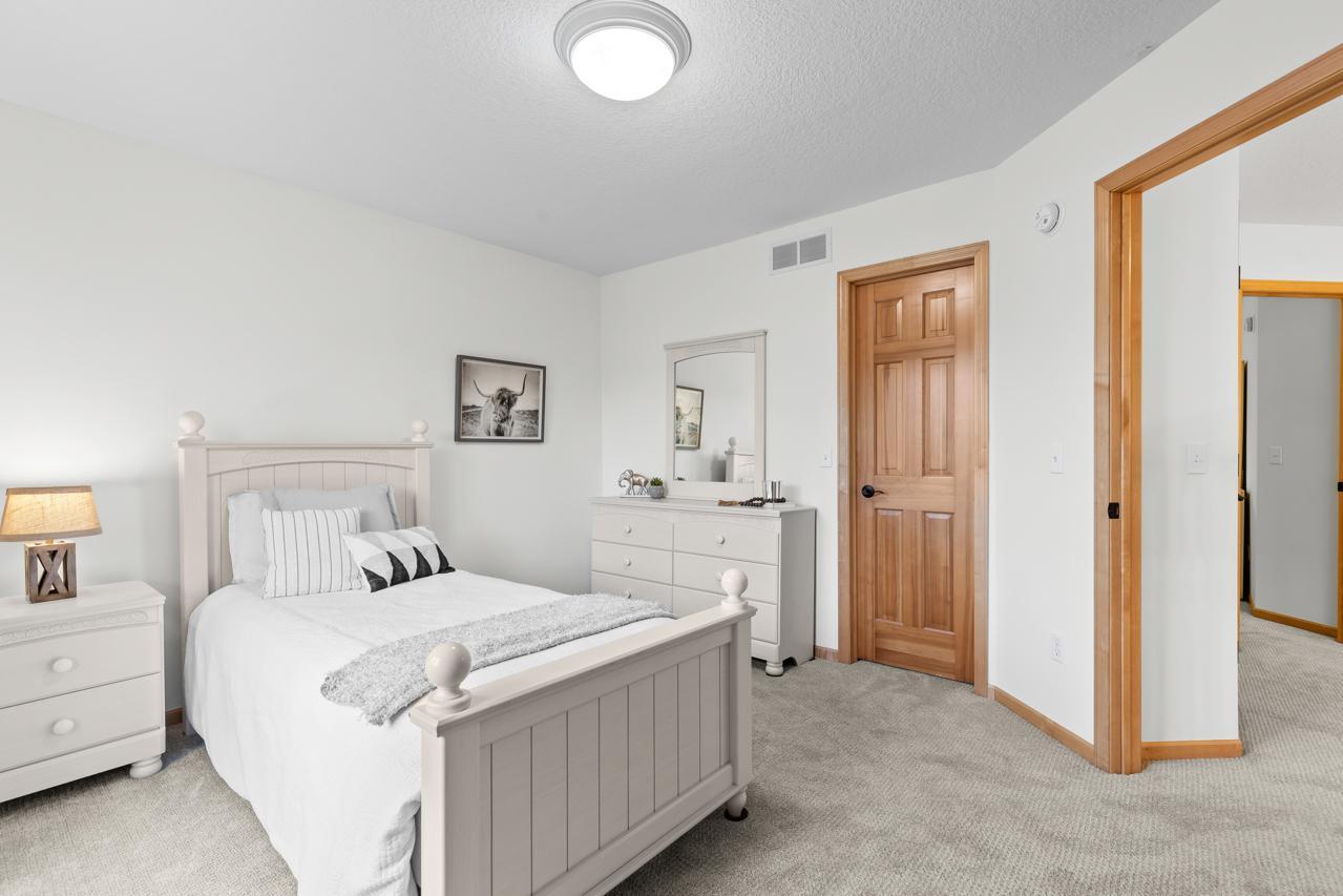 18780 Pathfinder Drive Eden Prairie, MN 55347 - Photo 37 of 59