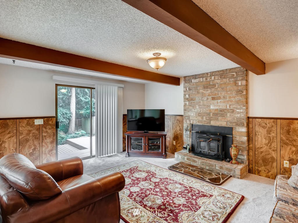 11125 Southeast 183rd Place Renton, WA 98055 - Photo 10 of 24