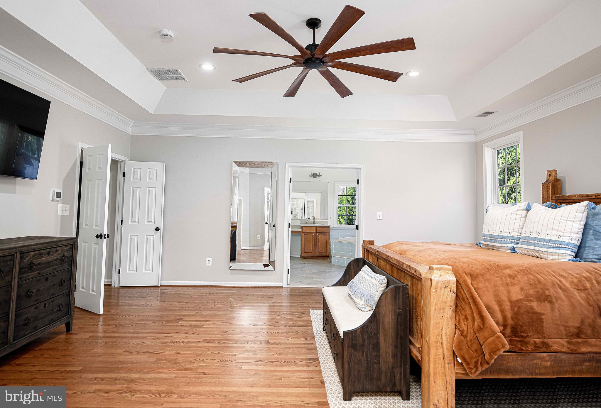 14516 Cuba Road Cockeysville, MD 21030 - Photo 43 of 79 a bed room with a bed and a television