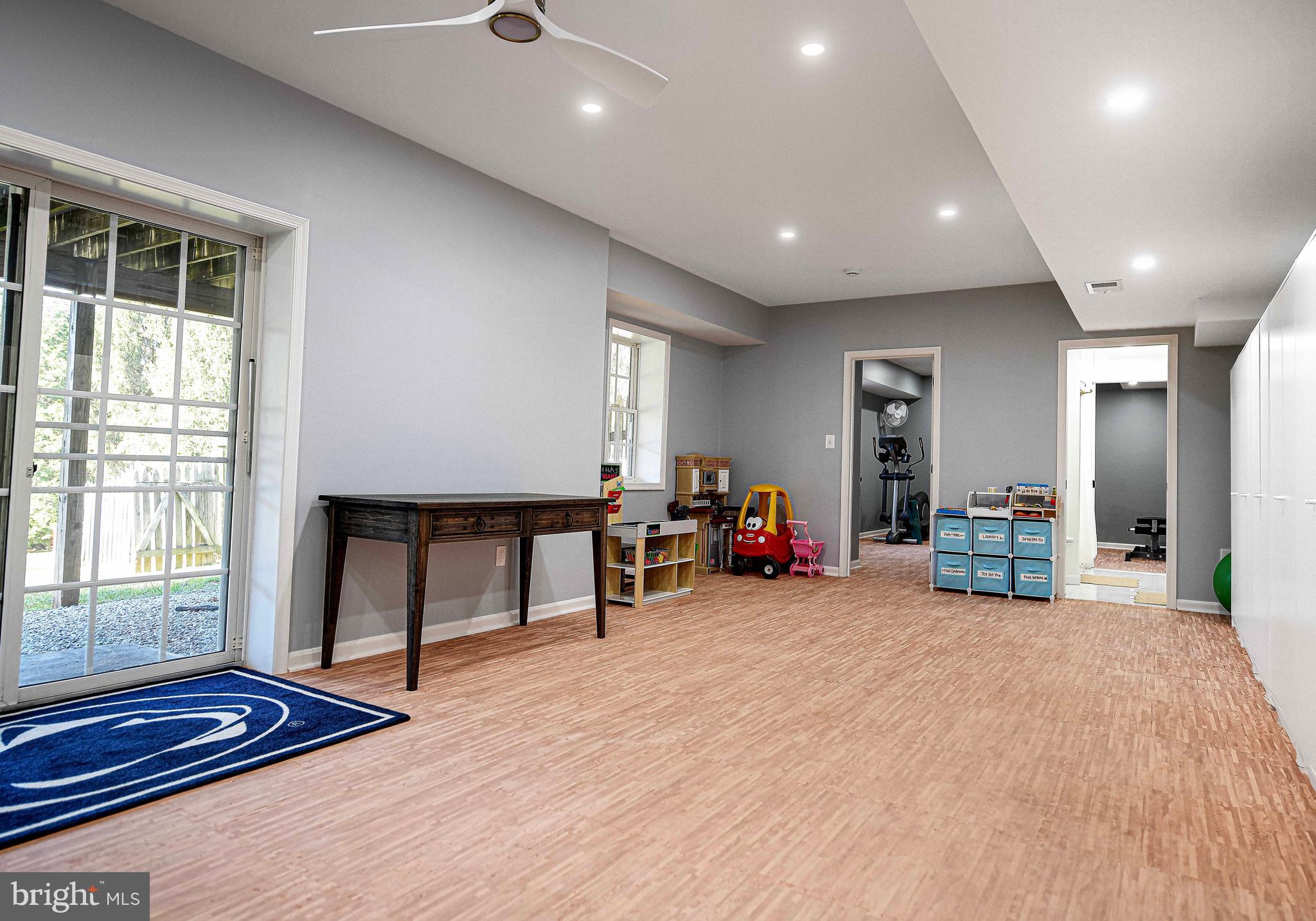 14516 Cuba Road Cockeysville, MD 21030 - Photo 55 of 79 a view of a livingroom with furniture and a workspace