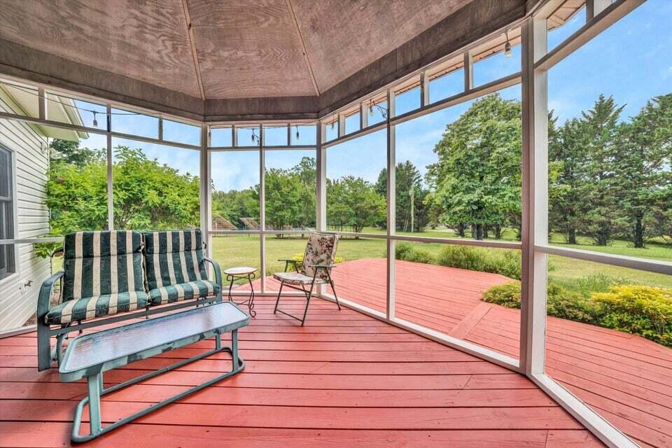 8451 Holly Tree Road Boones Mill, VA 24065 - Photo 28 of 67 20240614182004245690000000-o
