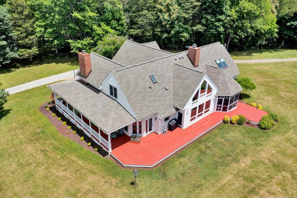 8451 Holly Tree Road Boones Mill, VA 24065 - Photo 3 of 67 20240614181848696310000000-o