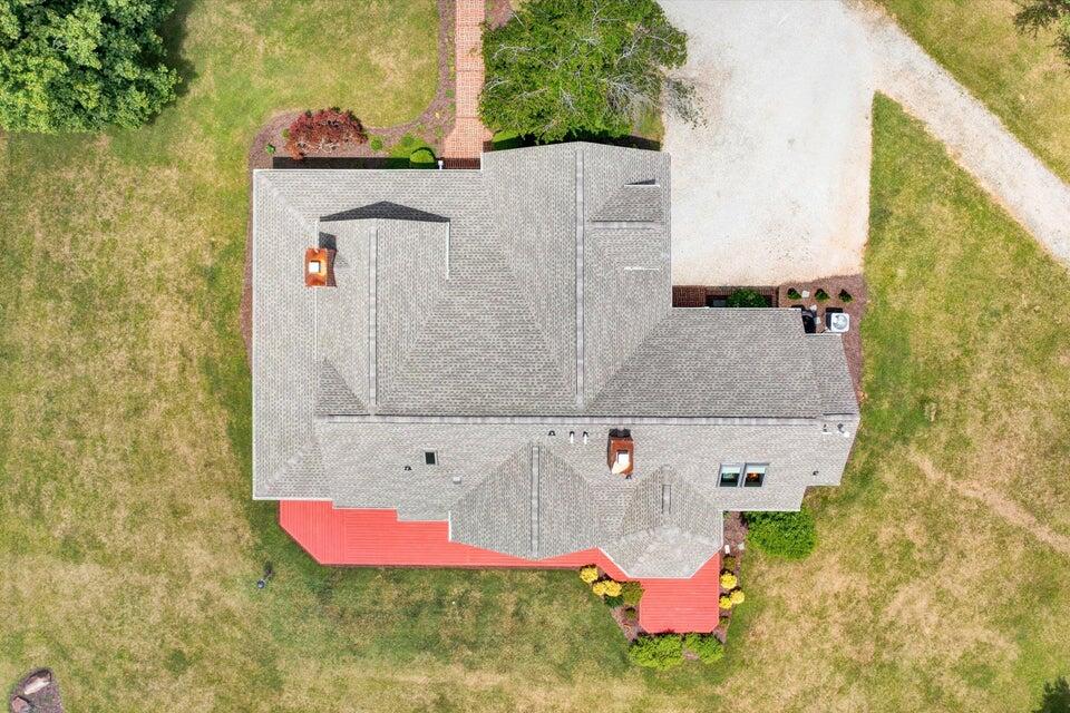 8451 Holly Tree Road Boones Mill, VA 24065 - Photo 5 of 67 20240614181855565743000000-o
