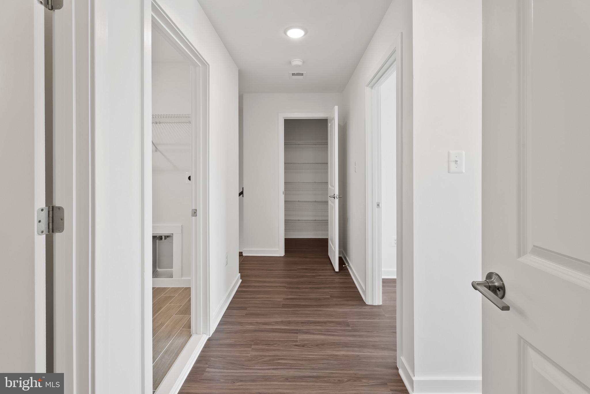 714 D Iron Frg Road Frederick, MD 21702 - Photo 30 of 47 Hallway