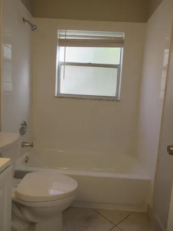 $2,500 | 4111 Northwest 114th Avenue, Coral Springs, FL 33065