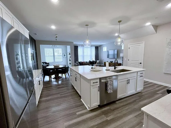 $467,779 | 212 Junco Road North, Lake Elmo, MN 55042