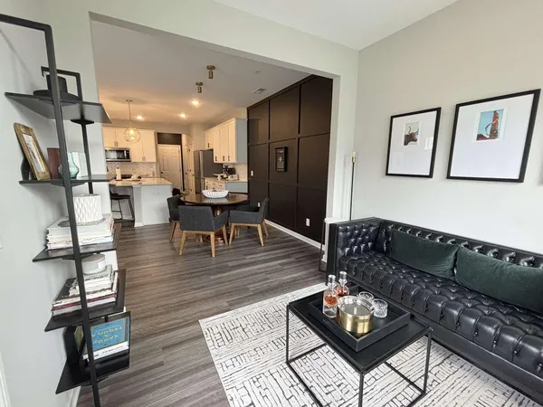 $467,779 | 212 Junco Road North, Lake Elmo, MN 55042