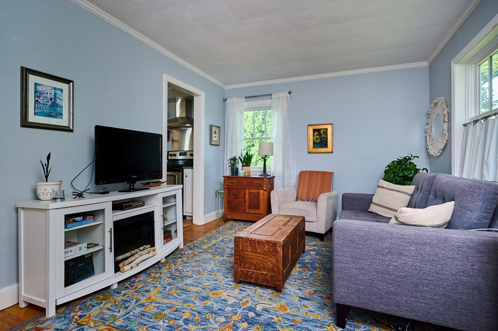 193 Rocky Hill Road Hadley, MA 01035 - Photo 13 of 30 Gallery Image 13