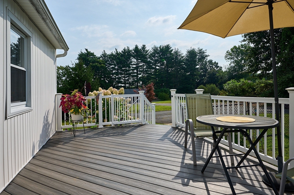 193 Rocky Hill Road Hadley, MA 01035 - Photo 3 of 30 Gallery Image 3