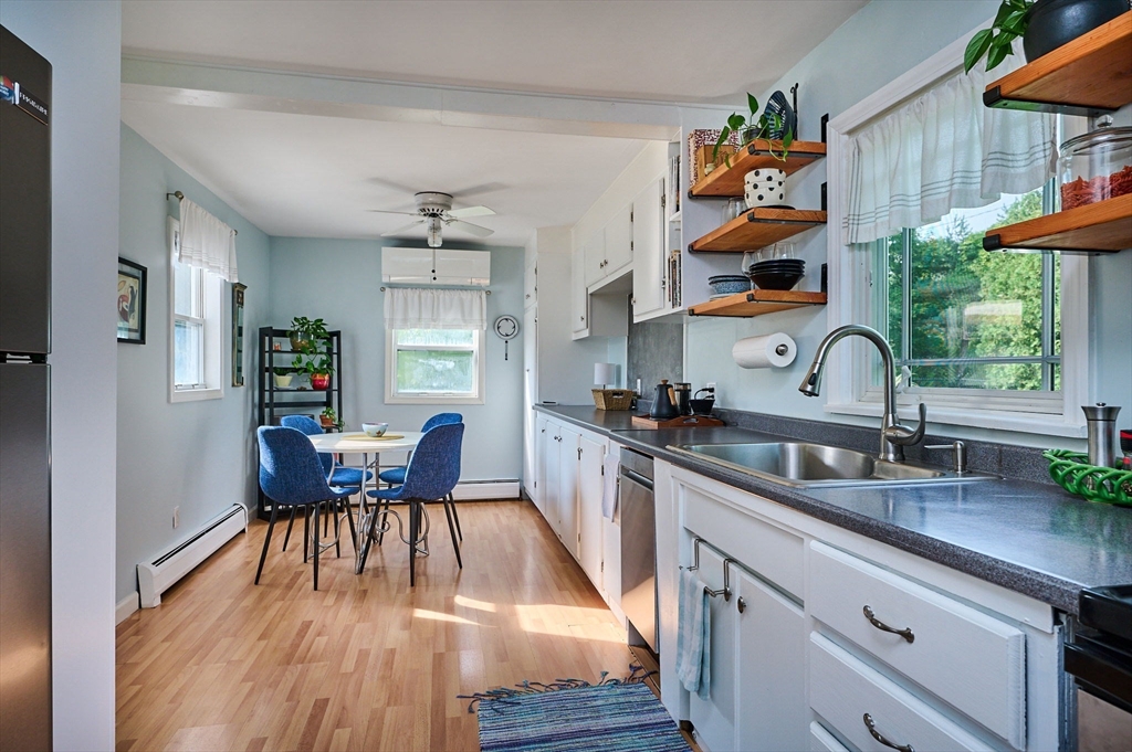 193 Rocky Hill Road Hadley, MA 01035 - Photo 6 of 30 Gallery Image 6