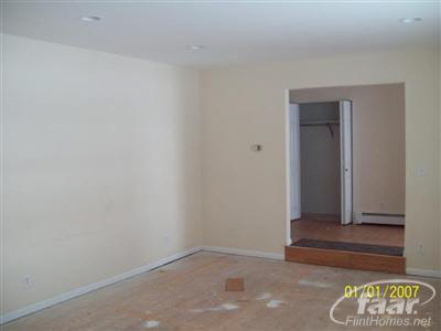 2258 Duffield Road Flushing, MI 48433 - Photo 3 of 11 20165916-2.JPG