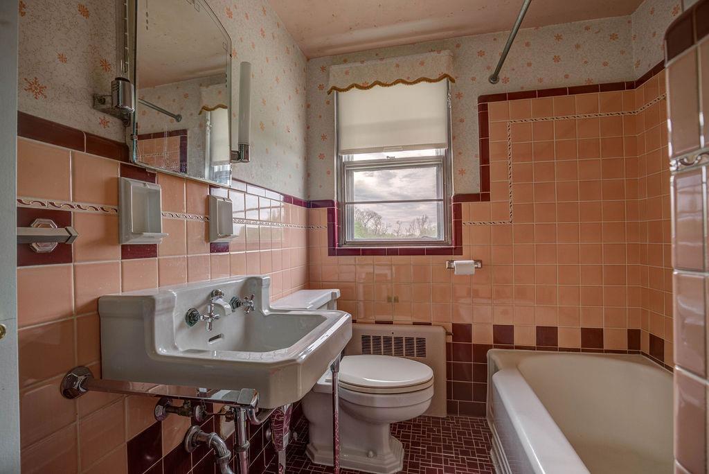 8951 Livingston Road Cincinnati, OH 45251 - Photo 33 of 43 Gallery Image 33