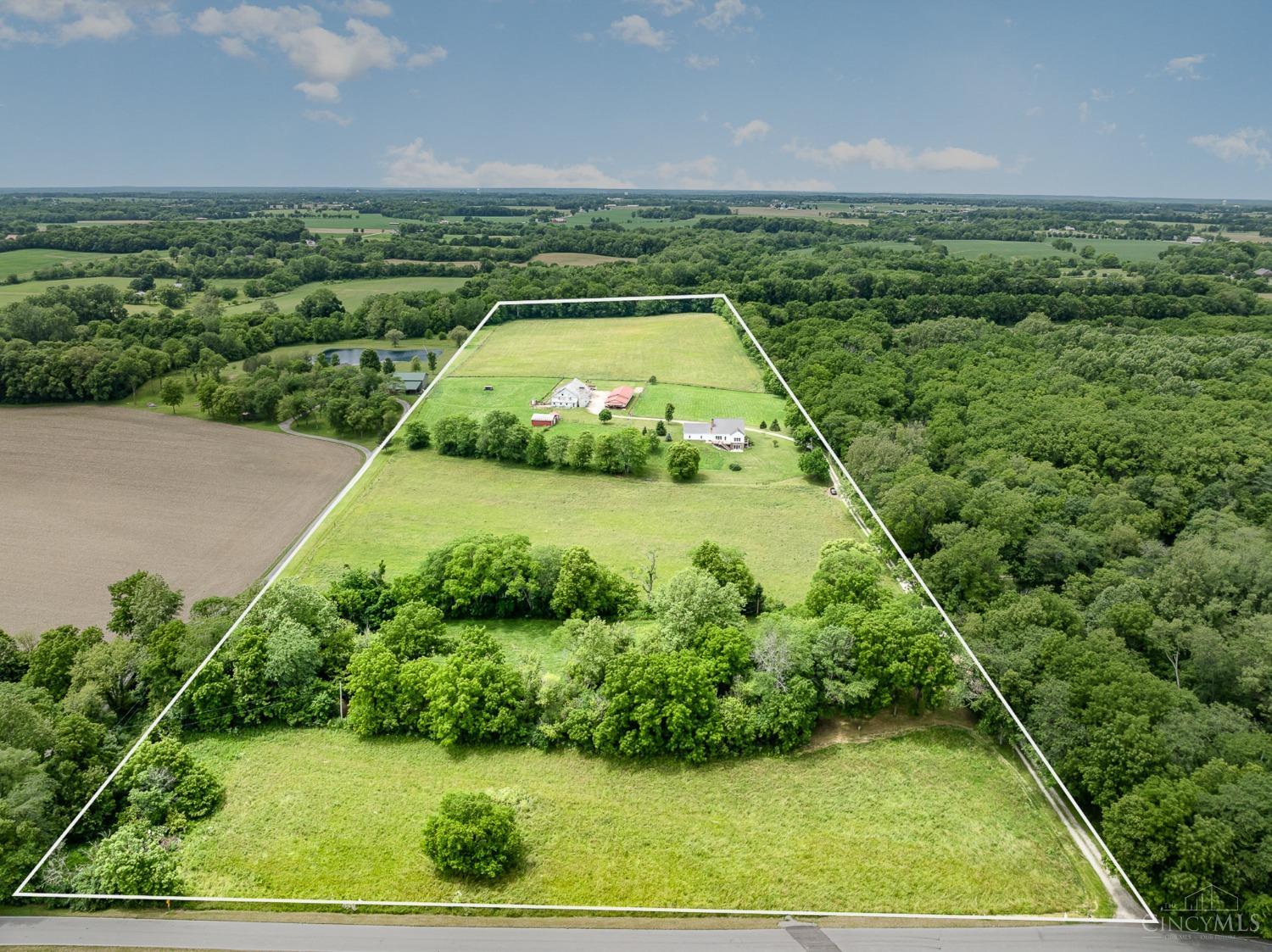 1073 Long Road Xenia, OH 45385 - Photo 2 of 56 Gallery Image 2
