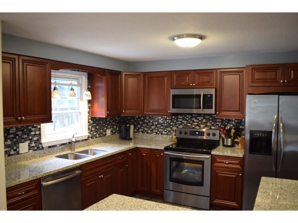 52 Kendall Pond Road Windham, NH 03087 - Photo 20 of 34