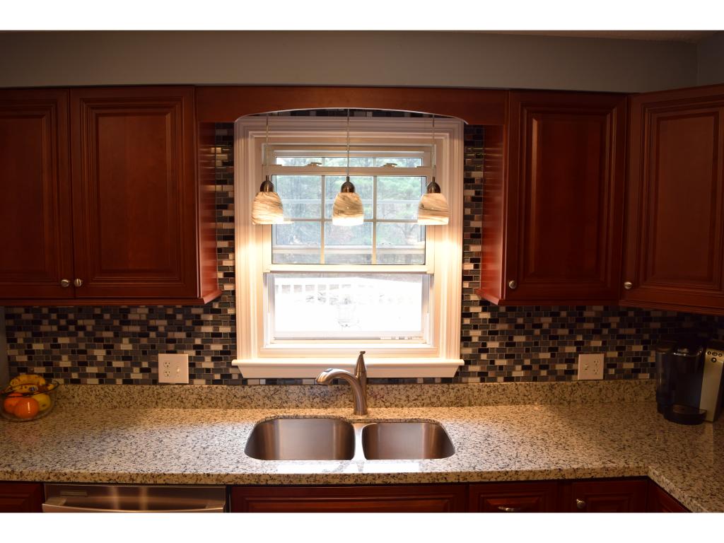 52 Kendall Pond Road Windham, NH 03087 - Photo 23 of 34