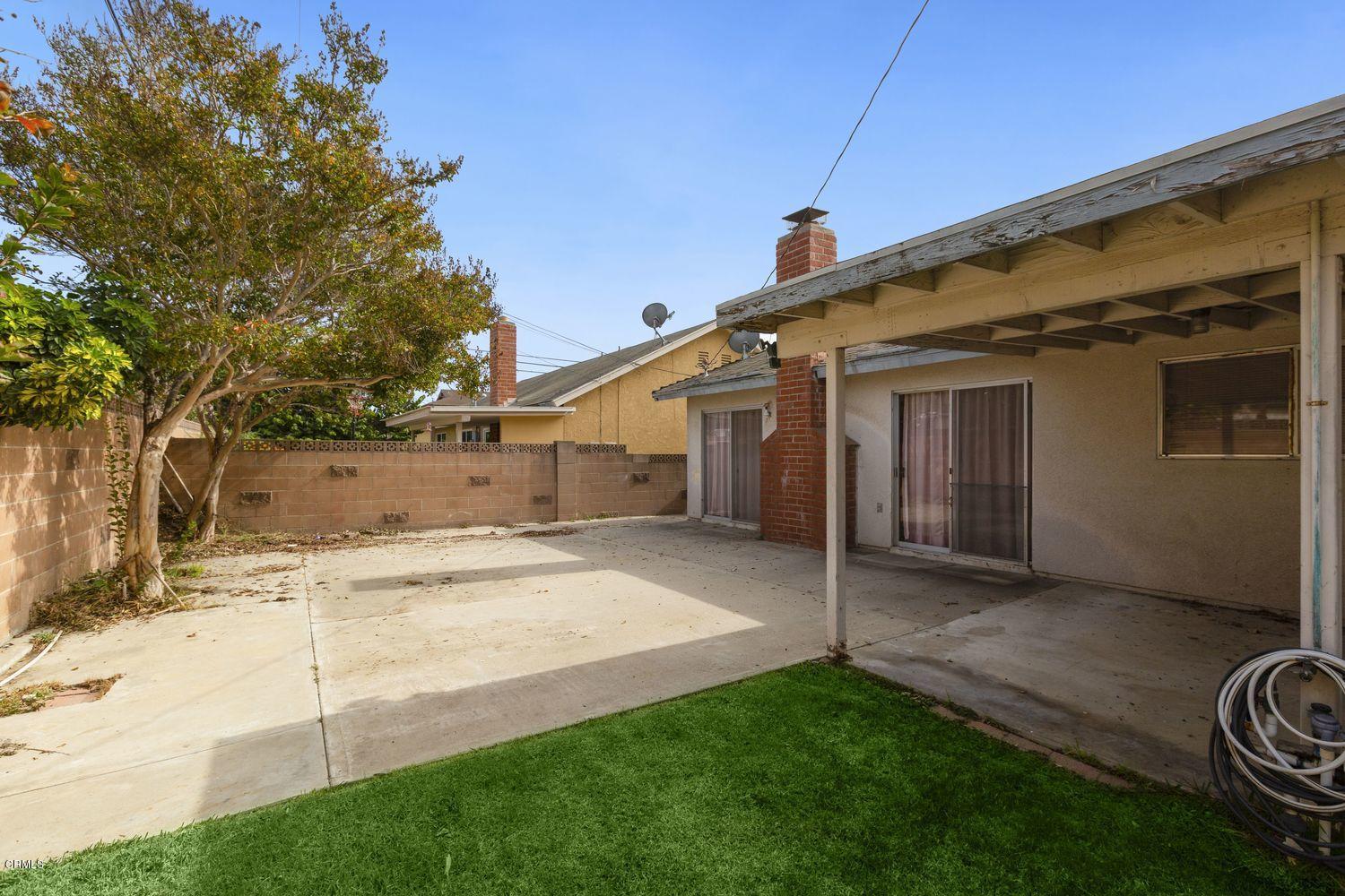 1251 Fuchsia Street Oxnard, CA 93036 - Photo 16 of 22 016_1251-fuchsia-street-oxnard-ca-usa-00