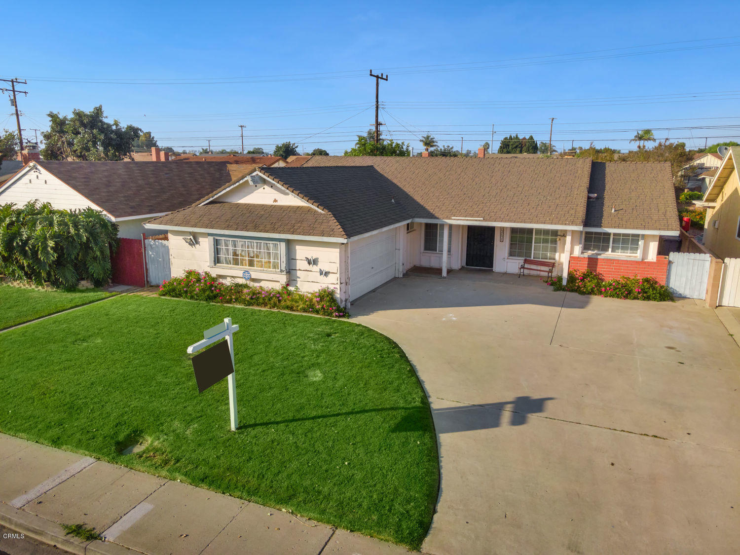 1251 Fuchsia Street Oxnard, CA 93036 - Photo 21 of 22 021_drone-008