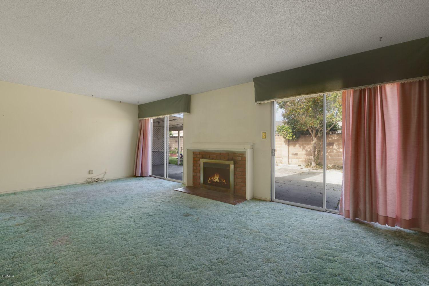 1251 Fuchsia Street Oxnard, CA 93036 - Photo 4 of 22 014_1251-fuchsia-street-oxnard-ca-usa-01