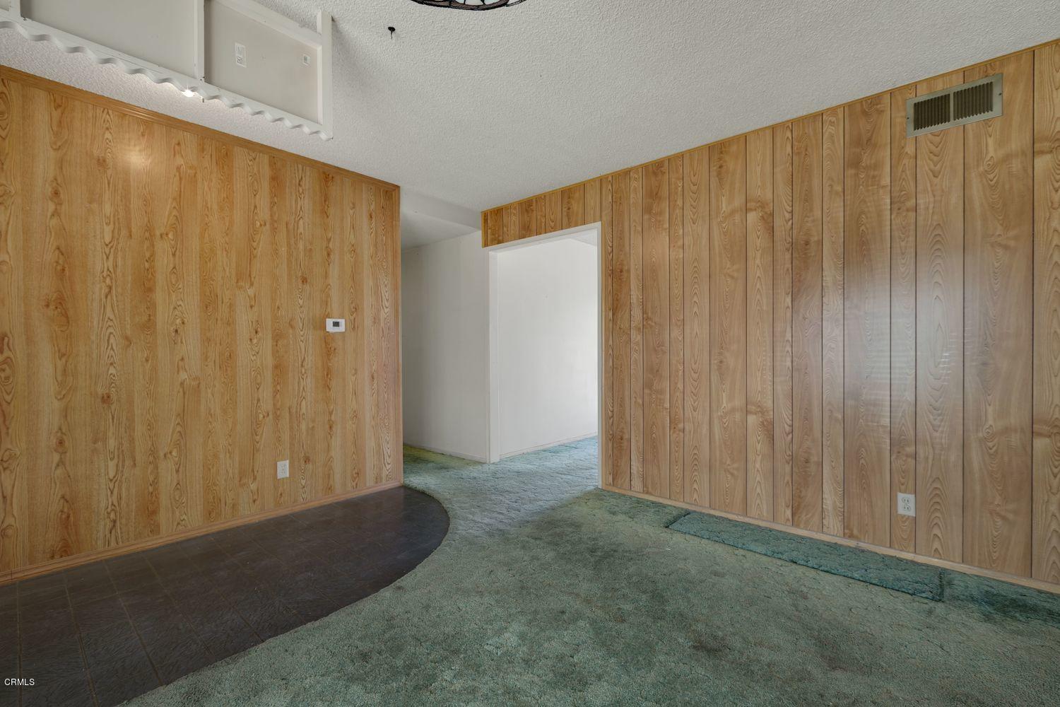 1251 Fuchsia Street Oxnard, CA 93036 - Photo 6 of 22 010_1251-fuchsia-street-oxnard-ca-usa-01