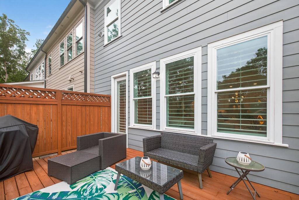 425 Retreat Lane Canton, GA 30114 - Photo 47 of 55 a outdoor living space with furniture and a potted plant