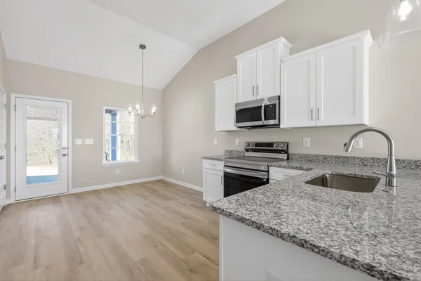 $345,800 | 336 North Fork Branch Road, Tullahoma, TN 37388