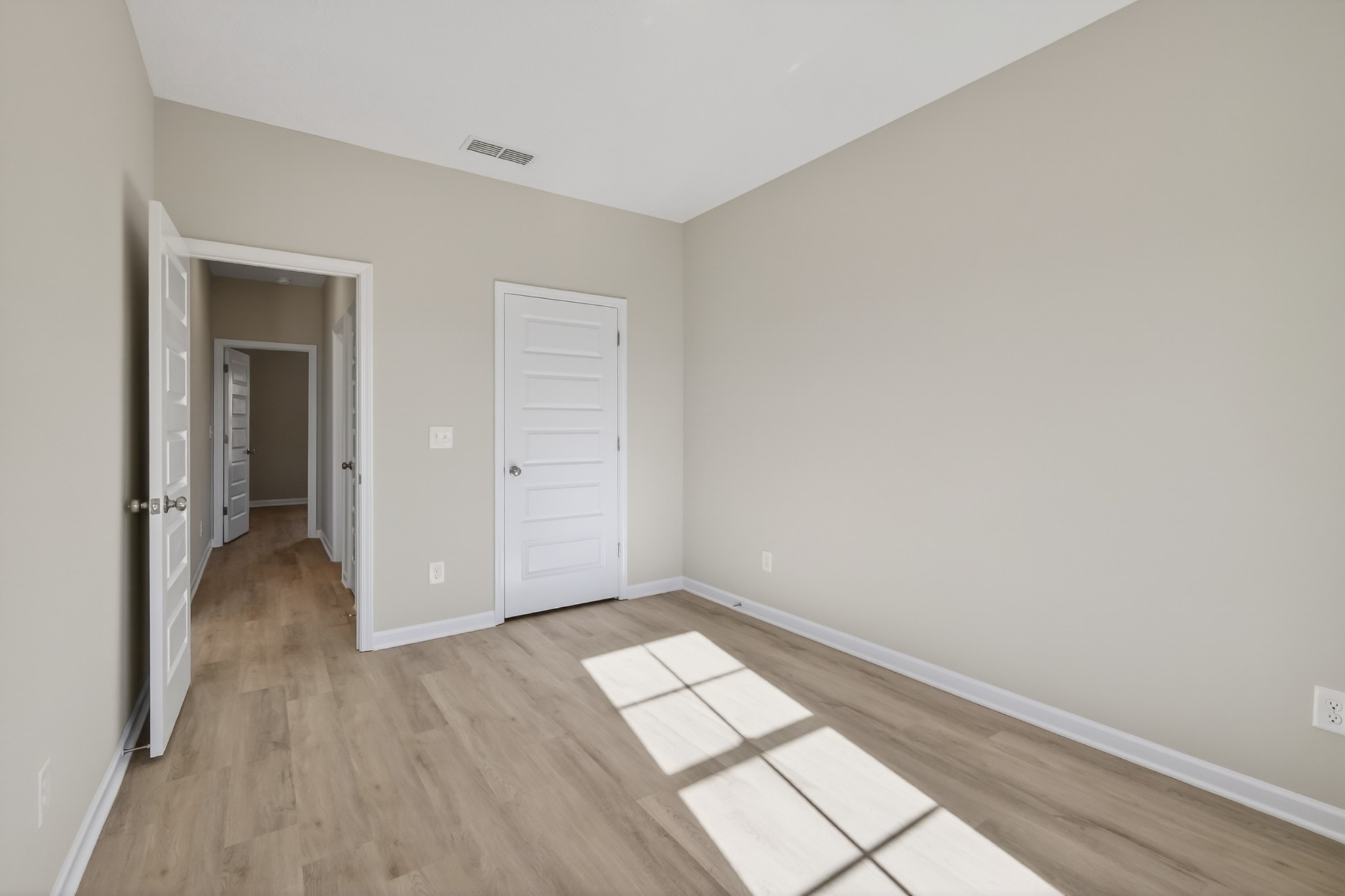 336 North Fork Branch Road Tullahoma, TN 37388 - Photo 25 of 34 wooden floor in an empty room