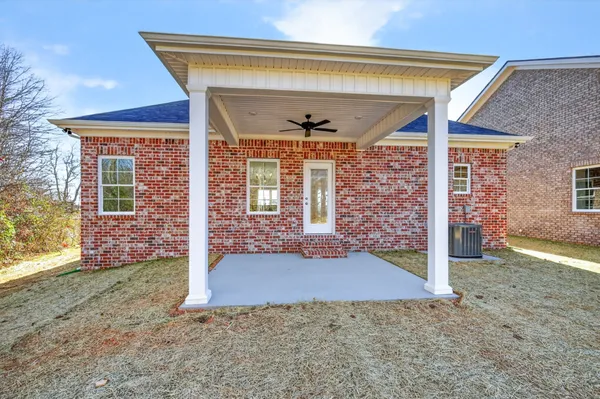 $345,800 | 336 North Fork Branch Road, Tullahoma, TN 37388