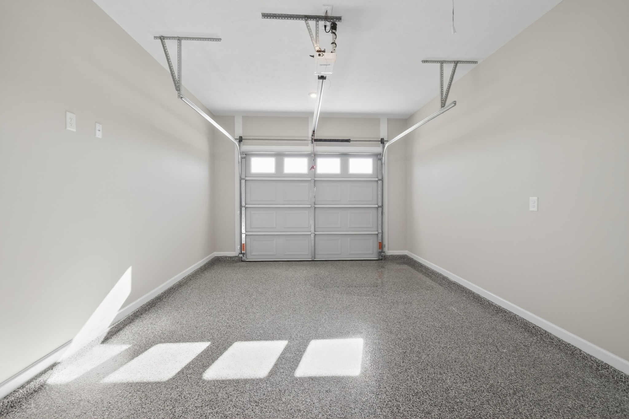 336 North Fork Branch Road Tullahoma, TN 37388 - Photo 34 of 34 an empty room with windows