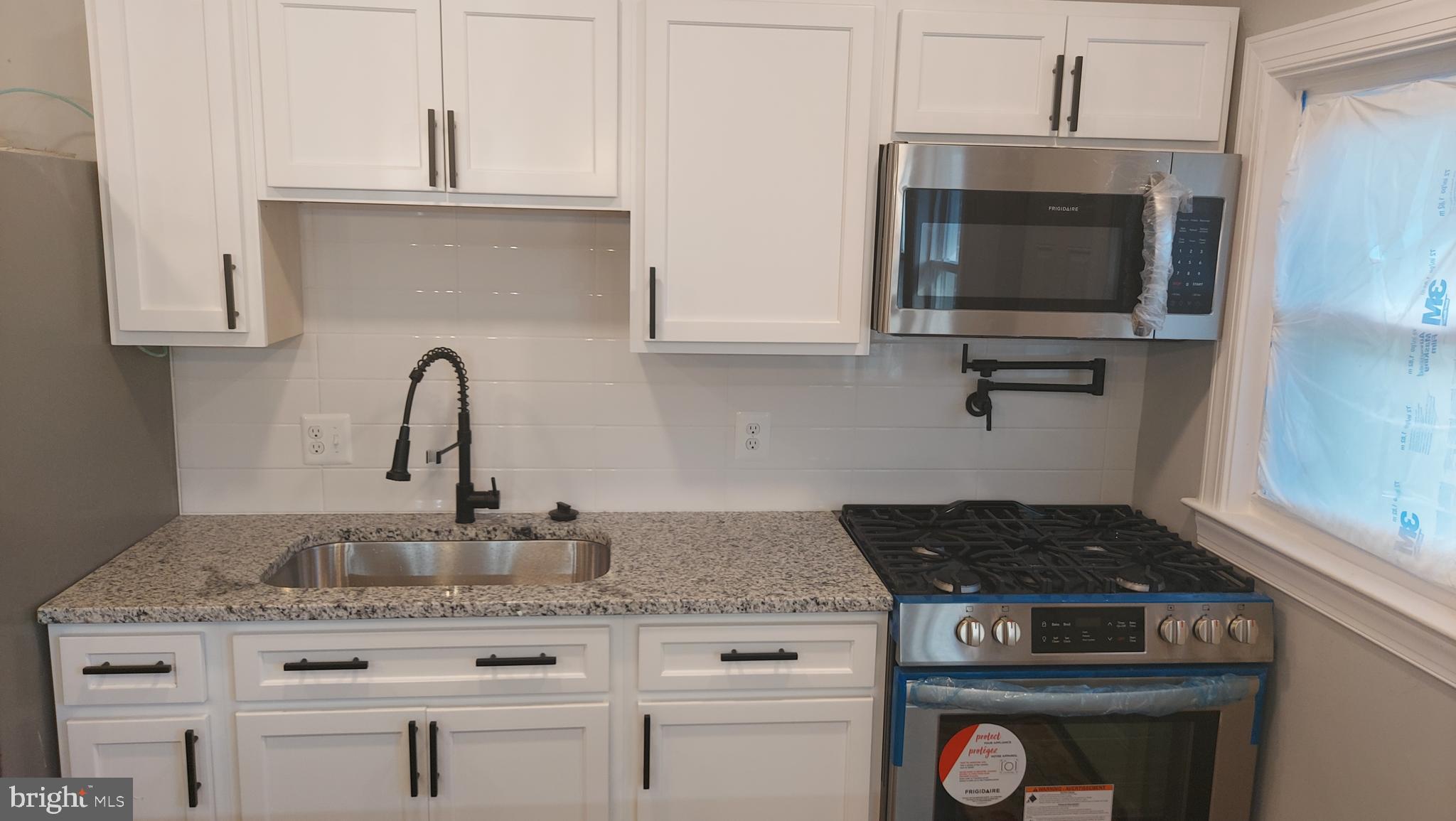 1342 Pentwood Road Baltimore, MD 21239 - Photo 9 of 35