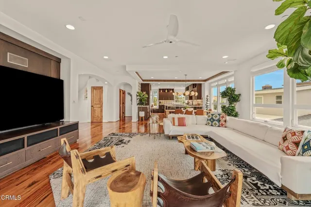 $3,795,000 | 1158 Shelburn Lane, Ventura, CA 93001