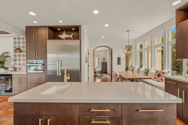 $3,795,000 | 1158 Shelburn Lane, Ventura, CA 93001