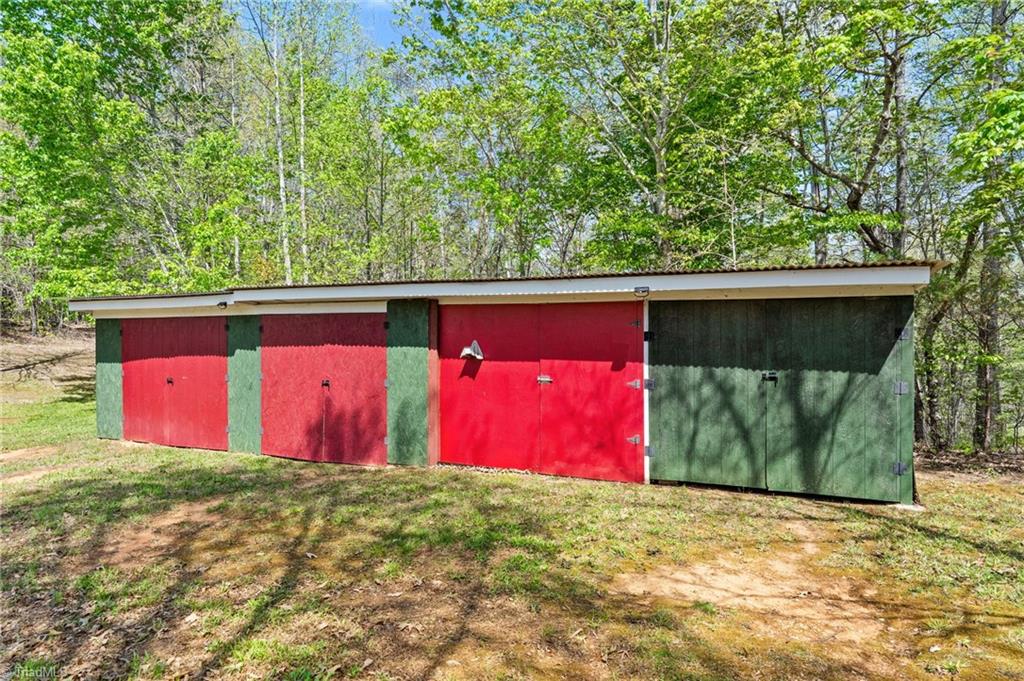 1747 Lynchburg Road Westfield, NC 27053 - Photo 44 of 49