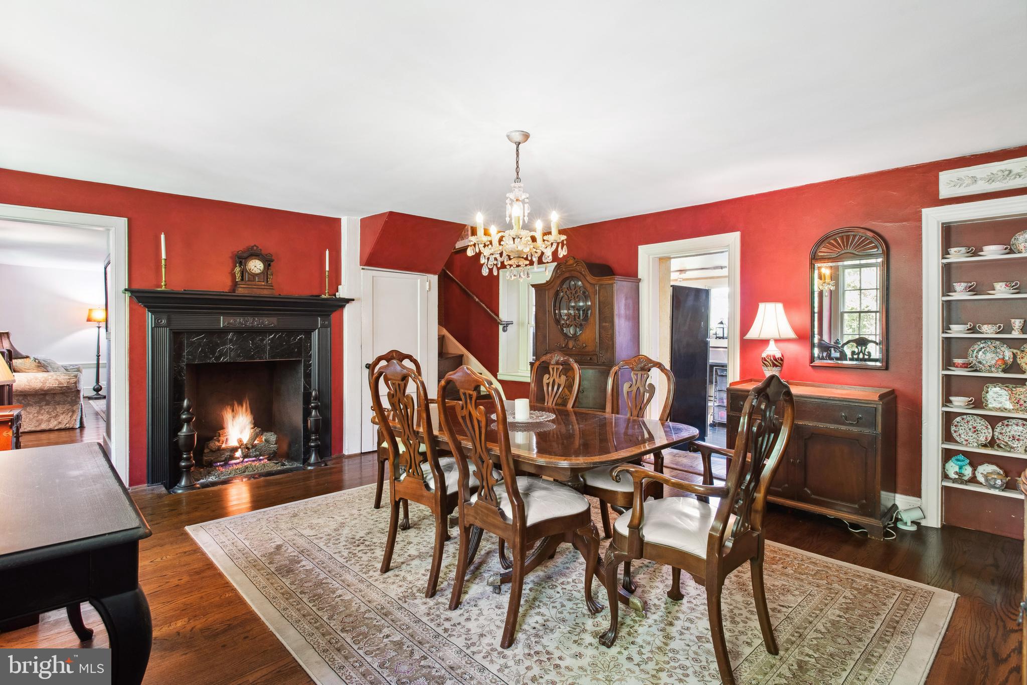 38 Old Lancaster Road Devon, PA 19333 - Photo 9 of 32 a dining room with furniture and window