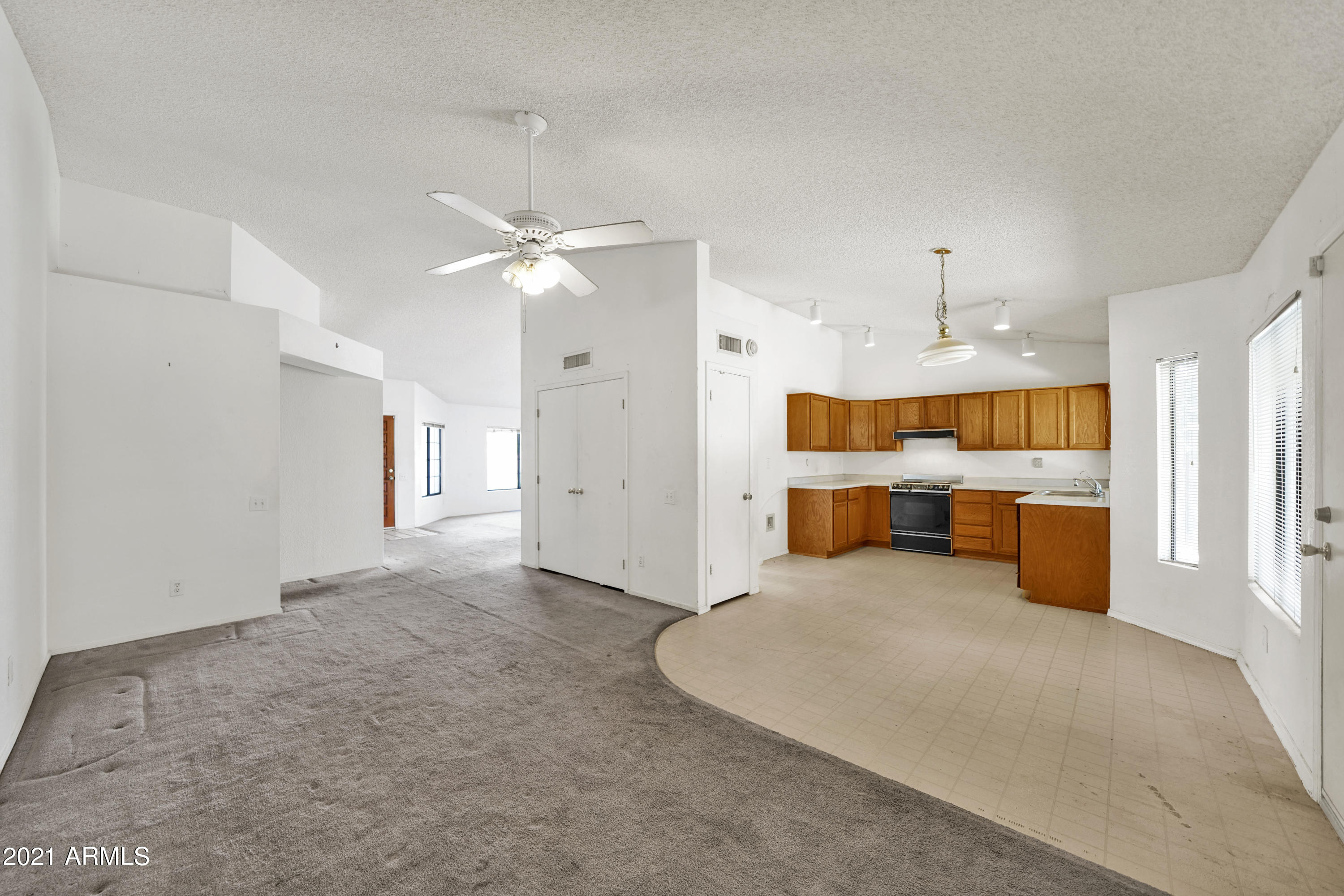 7749 West Redfield Road Peoria, AZ 85381 - Photo 13 of 45 Family Room & Dining
