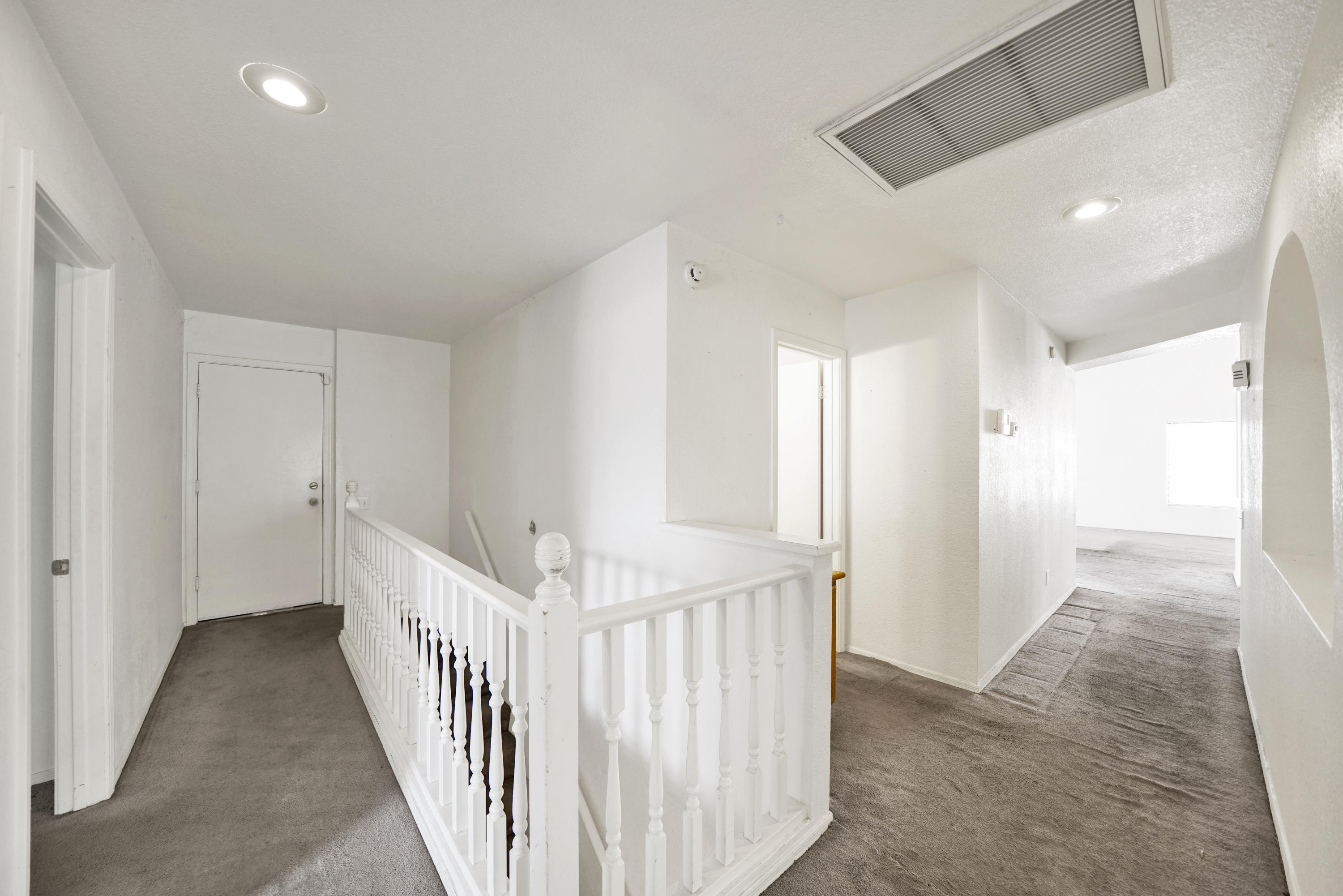 7749 West Redfield Road Peoria, AZ 85381 - Photo 17 of 45 Upstairs Hallway