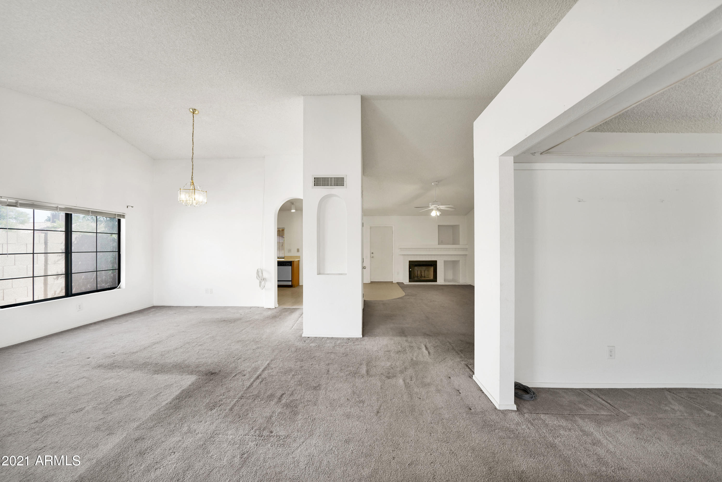 7749 West Redfield Road Peoria, AZ 85381 - Photo 5 of 45 Formal Living & Dining Rm