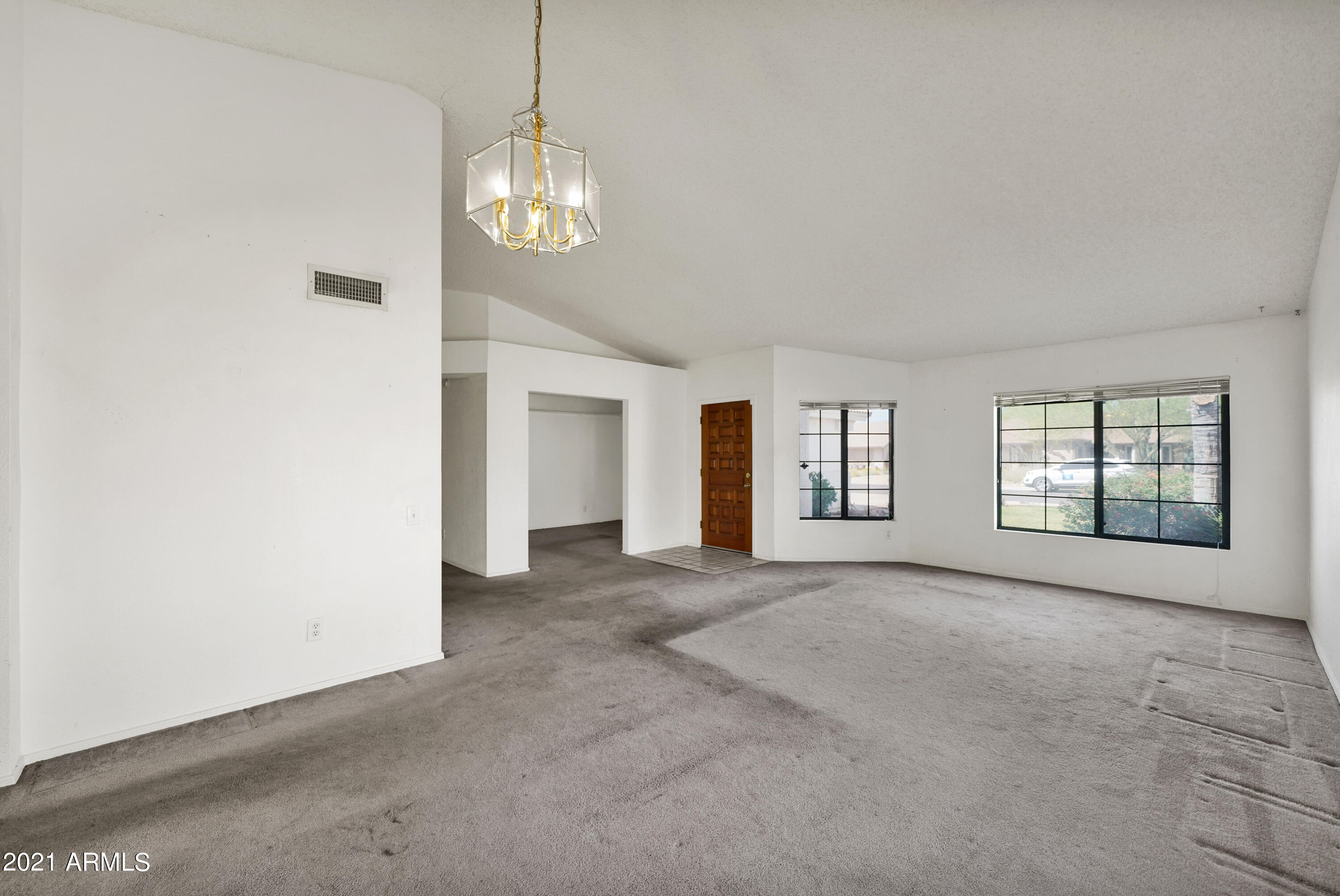 7749 West Redfield Road Peoria, AZ 85381 - Photo 9 of 45 Formal Living / Dining Rm