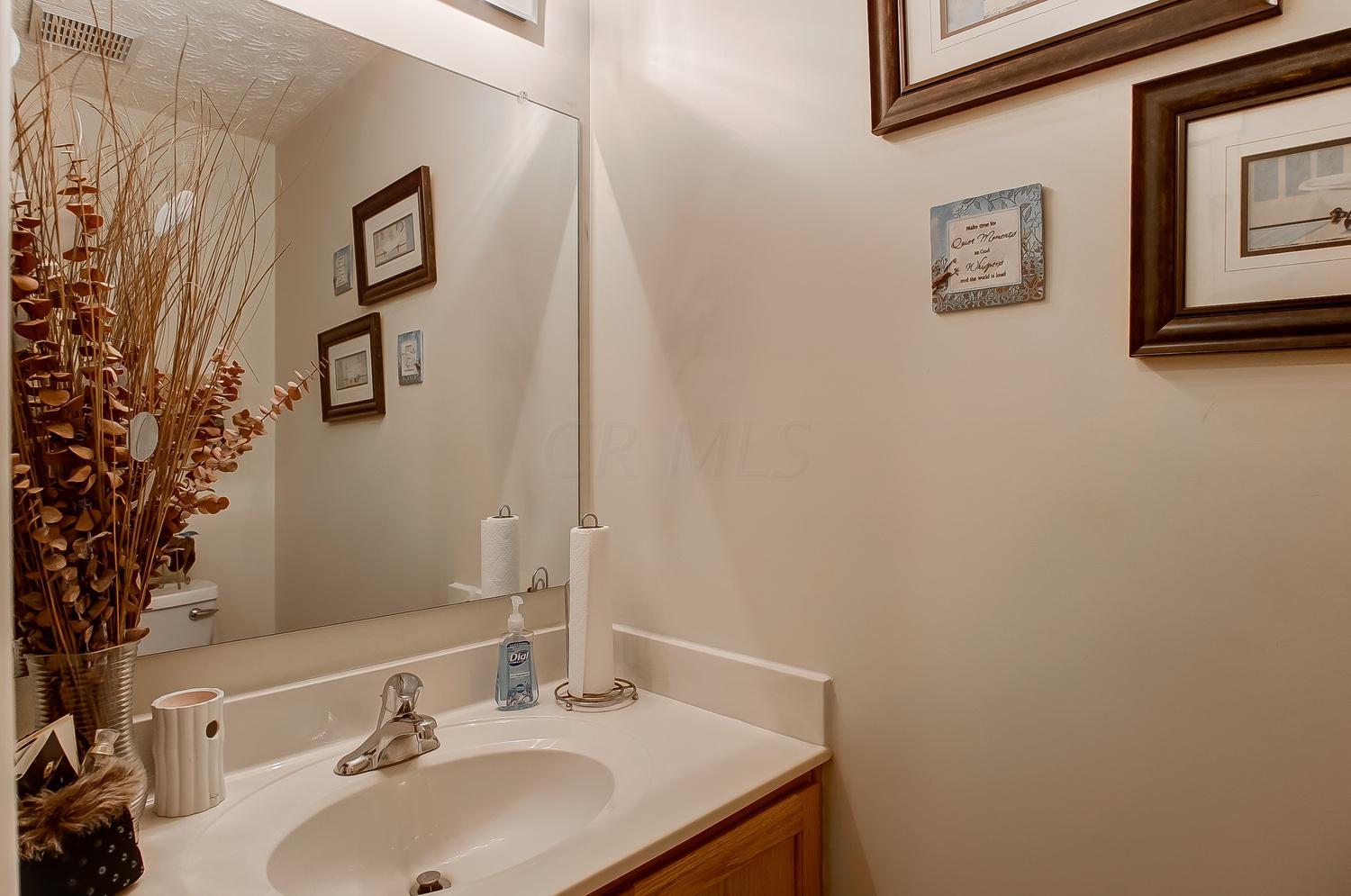 141 Rivers Edge Way Columbus, OH 43230 - Photo 18 of 45