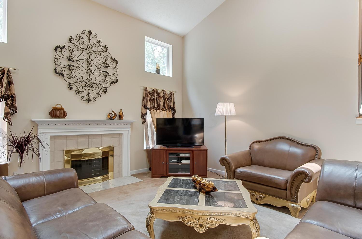 141 Rivers Edge Way Columbus, OH 43230 - Photo 10 of 45