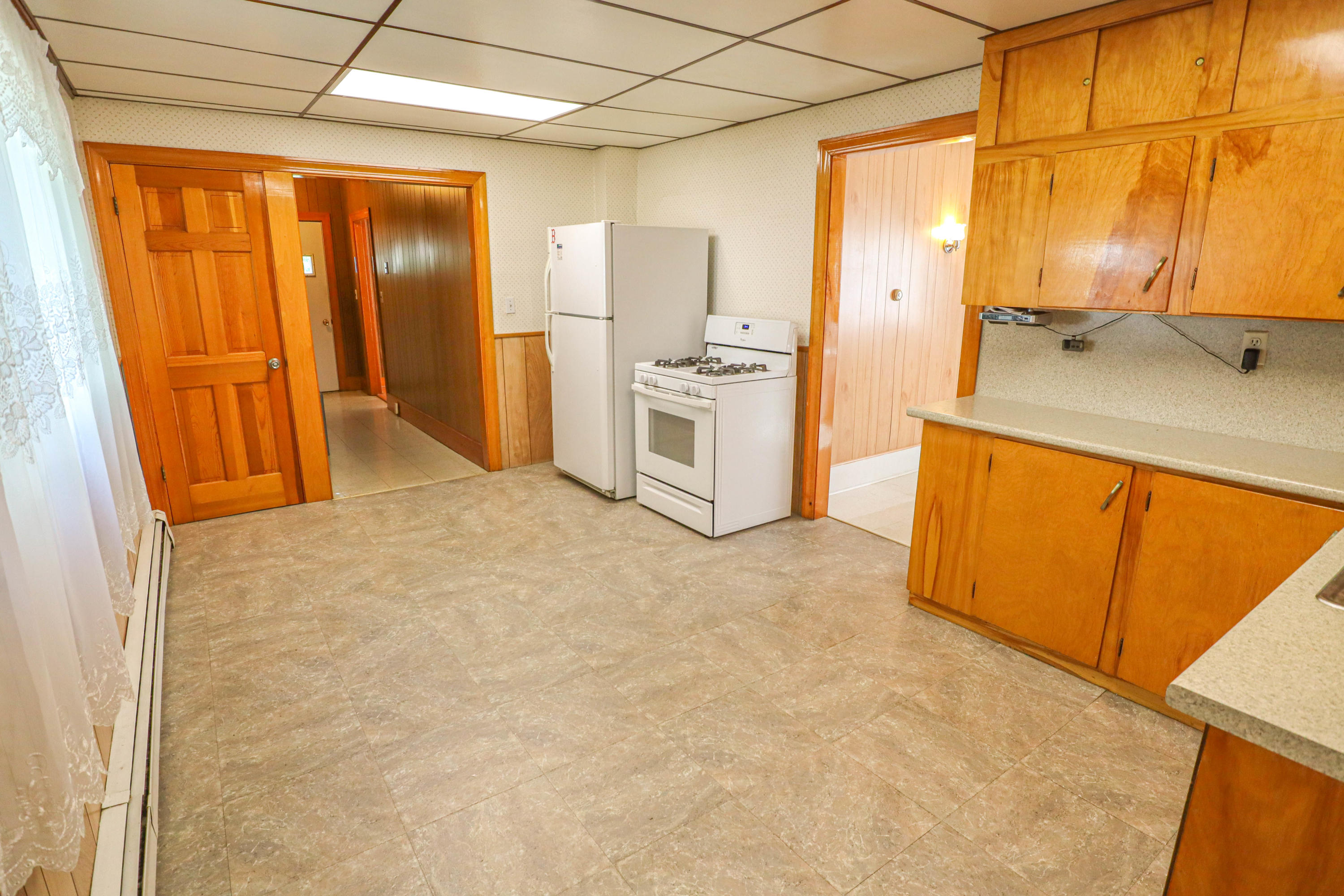 28 Call Road Milford, ME 04461 - Photo 17 of 43 Kitchen
