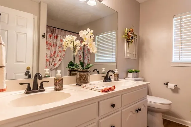 $259,900 | 1699 Burnt Oak Drive, Unit 195, Dalton, GA 30721