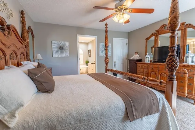 $259,900 | 1699 Burnt Oak Drive, Unit 195, Dalton, GA 30721