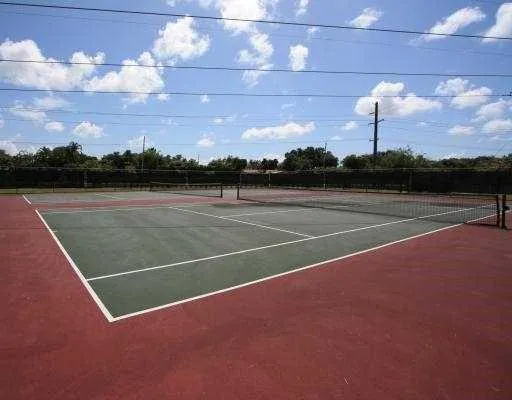 a view of a tennis court