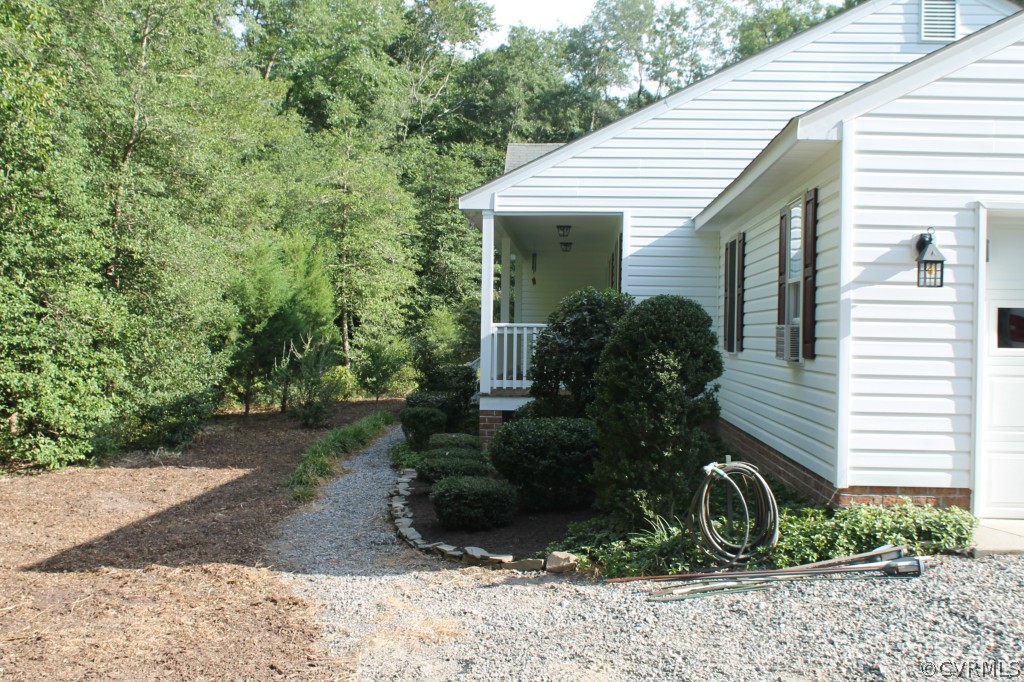 9297 South Courthouse Road Providence Forge, VA 23140 - Photo 1 of 24 Gallery Image 1