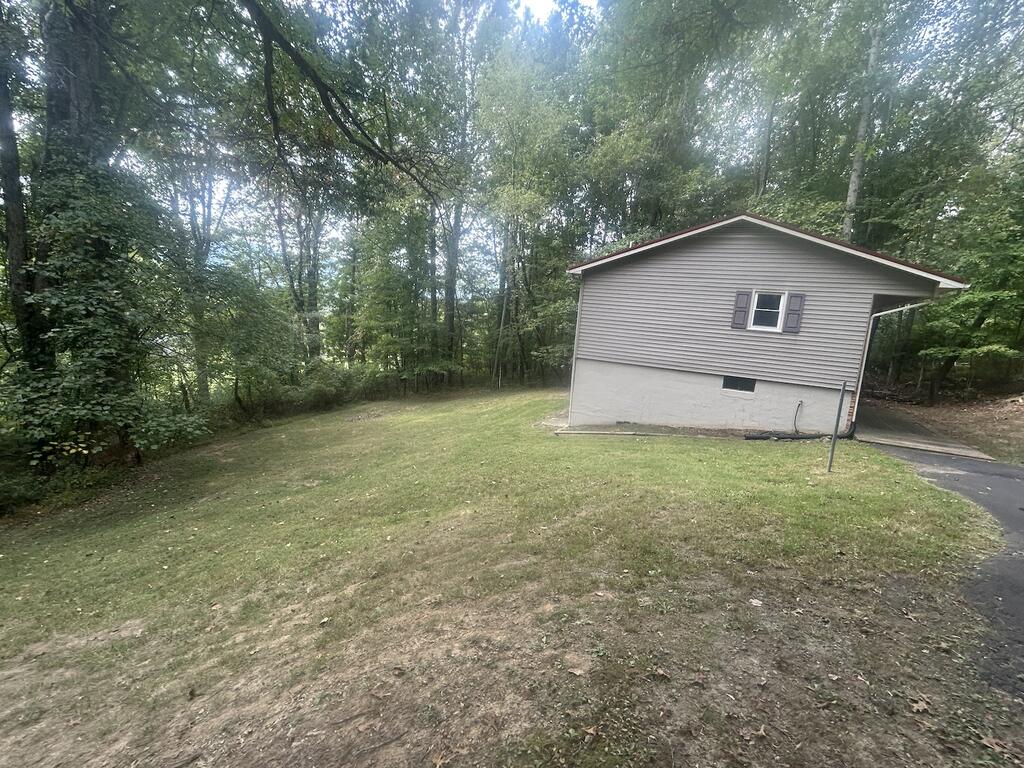 181 Slide Mountain Road Bland, VA 24315 - Photo 26 of 35 Gallery Image 26